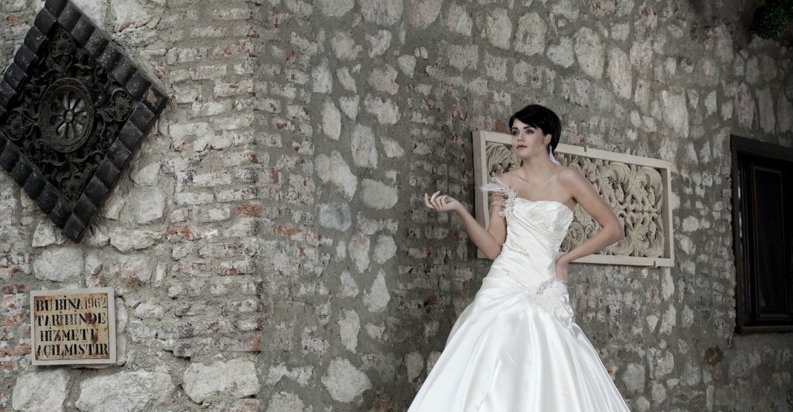 2012 aysira gelinlik4-22a.jpg